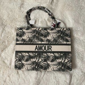 BRAND NEW Amour Lightweight Travel Tote Bag